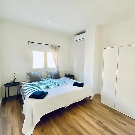 Gmc Turistics - La Casa De Alamos Apartment